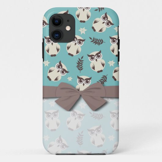 かわいい雪の白いフクロウの模様 Case-Mate iPhoneケース (裏面)
