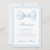 かわいい青いギンガムボウタイ男の赤ちゃんシャワー サンキューカード (正面)