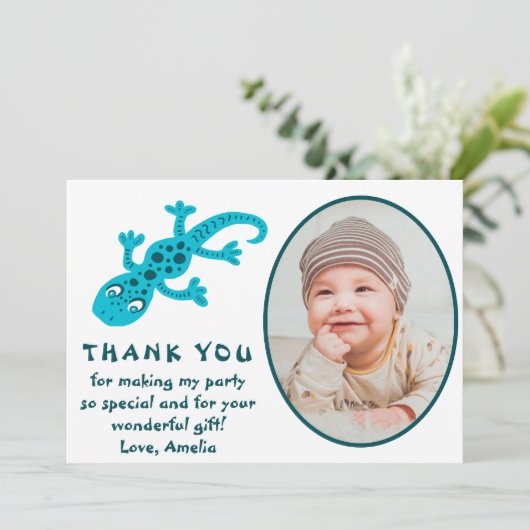 かわいい青いゲコリザードの子供の写真の誕生日 サンキューカード (スタンド正面)