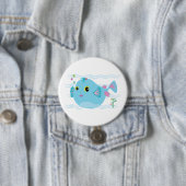 かわいい青い熱帯魚のピンクのヒレ 缶バッジ (インサイチュ)