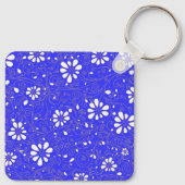 かわいい青い白いクラシックの花のパターン キーホルダー (裏面)