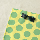 かわいい青ヌディブランチ海スラグアニメイラストレーション ビーチタオル (インサイチュ)