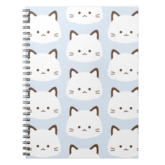 かわいい顔の猫とパステルブルーの背景 ノートブック (正面)