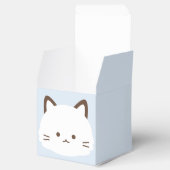 かわいい顔の猫とパステルブルーの背景 フェイバーボックス (オープン)