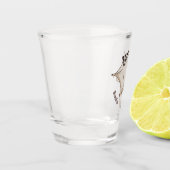 かわいい飛んでいるグライダー漫画イラストレーション ショットグラス (左)