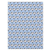 かわいい飛んでいるハッピーパフィン青い漫画イラストレーション テーブルクロス (正面)