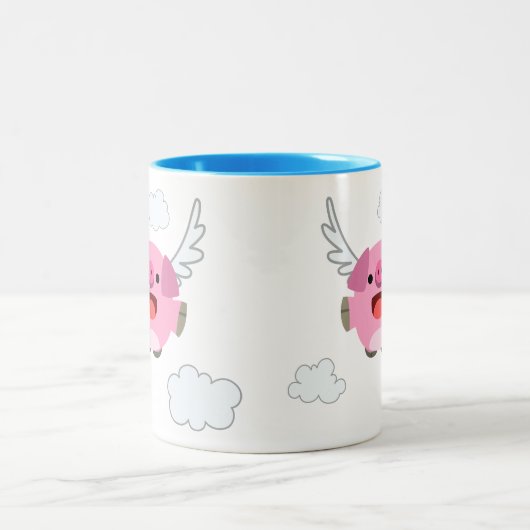 かわいい飛んでいるマンガ豚 ツートーンマグカップ (中央)