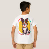 かわいい首輪の動く犬 Tシャツ (裏面フル)