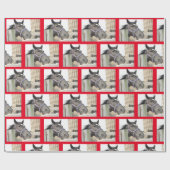 かわいい馬がフェンスの上で噛む ラッピングペーパー (フラット)