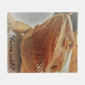 かわいい髭があるドラゴンのプリントを抱きしめたいと思って下さい フリースブランケット (正面(横))