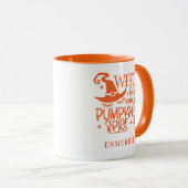 かわいい魔女ハロウィンカボチャパーソナライズされた マグカップ (正面右)