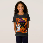 かわいい魔女猫と幽霊のかぼちゃの夜 🎃 Tシャツ (正面フル)