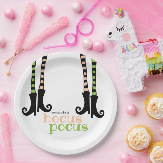 かわいい魔法使いのレギンスのブーツHocus Pocusハロウィン ペーパープレート (パーティー)