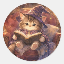 かわいい魔法使いの子猫が本を読むステッカー ラウンドシール