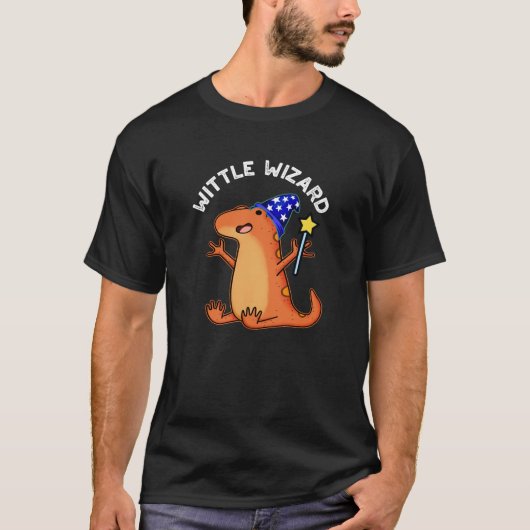 かわいい魔法使いの面白いトカゲの駄洒落 ダークBG Tシャツ (正面)