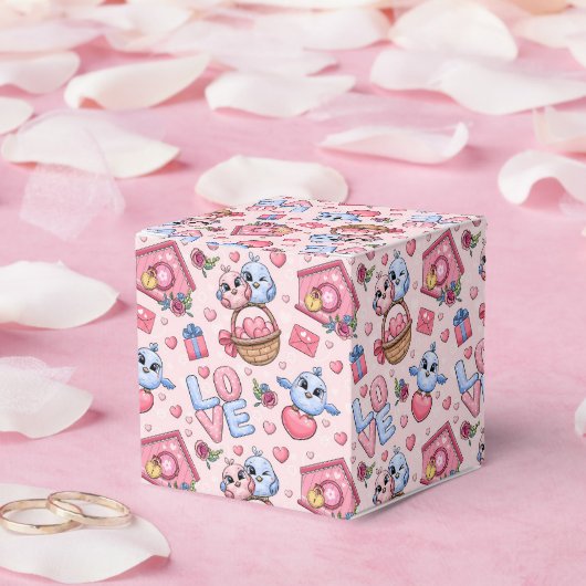 かわいい鳥のカップル、ハート、鳥の家/ フェイバーボックス (ウェディング)