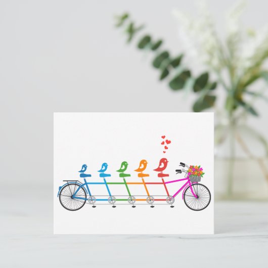 かわいい鳥の家族とカラフルのタンデム自転車 ポストカード (スタンド正面)