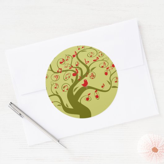 かわいい鳥の渦巻き木の贈り物と招待状 ラウンドシール (封筒)