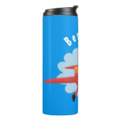 かわいい鳥飛んでいる赤い飛行機の漫画イラストレーション タンブラー (回転左)