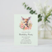 かわいい鹿に囲まれたバラ誕生日 インビテーションポストカード (スタンド正面)