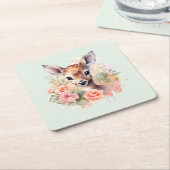 かわいい鹿に囲まれたバラ スクエアペーパーコースター (アングル)