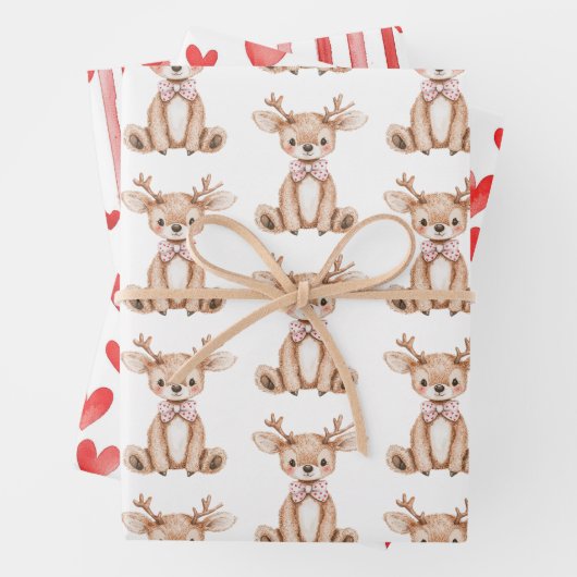 かわいい鹿の赤いハートクリスマス ラッピングペーパーシート (インサイチュ)