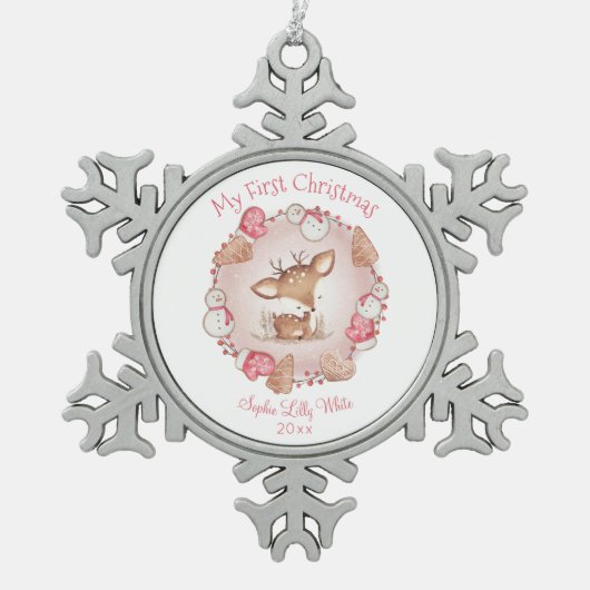 かわいい鹿ピンク初めてのクリスマスの女の子 スノーフレークピューターオーナメント (正面)