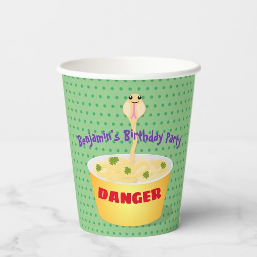 かわいい麺スネークアニメイラストレーションユーモア 紙コップ (裏面)
