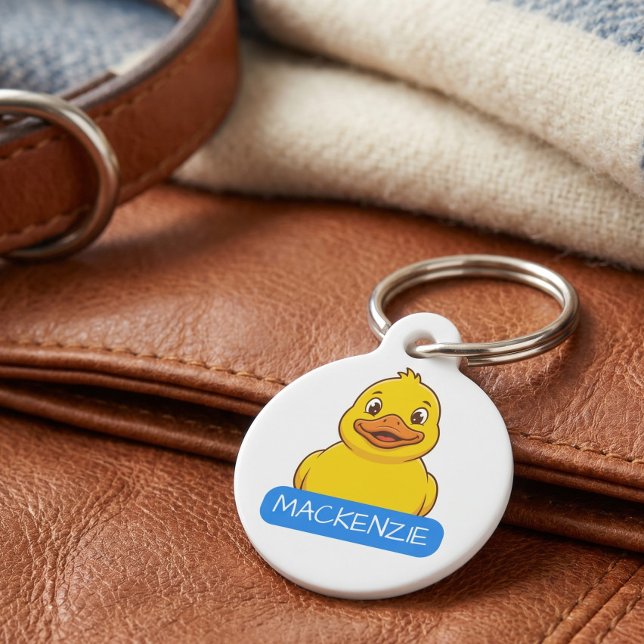 かわいい黄色いアヒルのオーダーメイド ペット　ネームタグ (Cute Yellow Duck Personalized Pet ID Tag by Ricaso. Add your dog or cats name and your details)