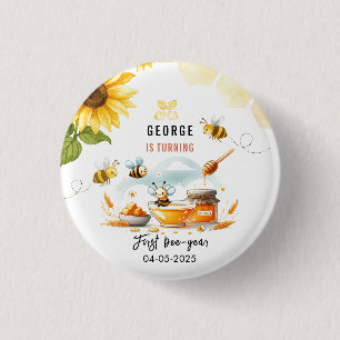 かわいい黄色い蜂とひまわりの1st Bee-Day 誕生日 缶バッジ