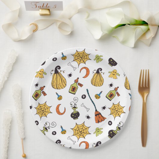 かわいい黄色と緑のブーブハロウィーン ペーパープレート (ウェディング)