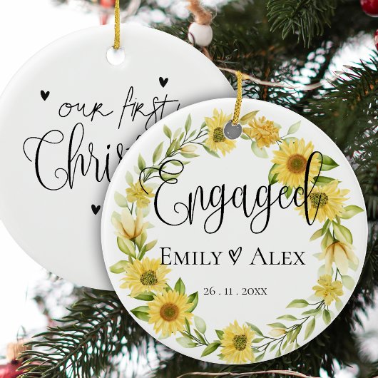 かわいい黄色のひまわり婚約した私たちの初めてのクリスマス セラミックオーナメント
