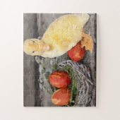 かわいい黄色のアヒルのイースターエッグネスト水色 ジグソーパズル (縦)