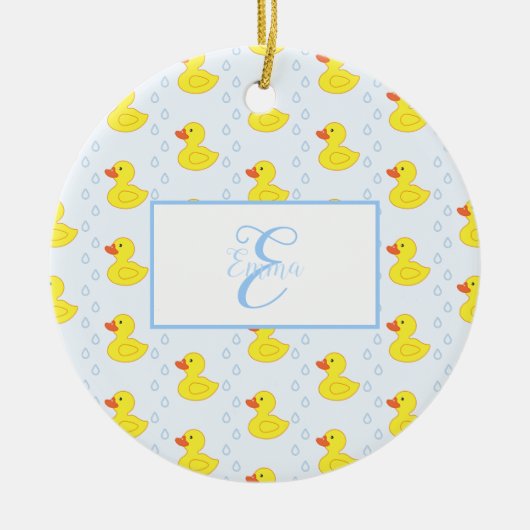 かわいい黄色のアヒルのパターン赤ちゃん女の子の名前クリスマス セラミックオーナメント (正面)