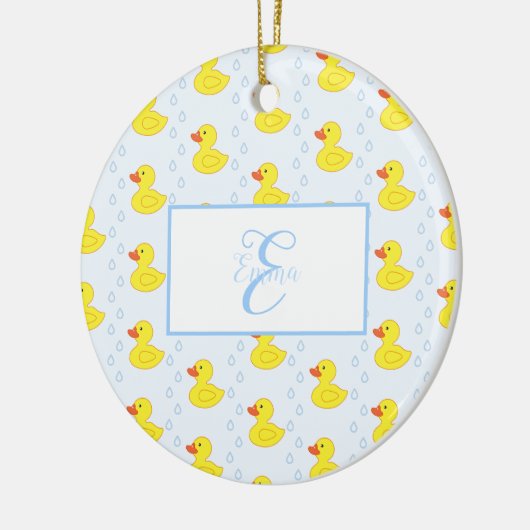 かわいい黄色のアヒルのパターン赤ちゃん女の子の名前クリスマス セラミックオーナメント (左)