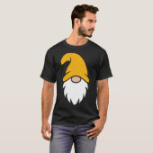 かわいい黄色の帽子をかぶったクリスマスノーム Tシャツ (正面フル)