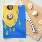 かわいい黄色の海底魚の漫画イラストレーション キッチンタオル (四つ折り)