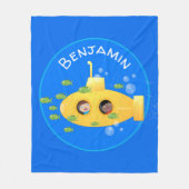 かわいい黄色の海底魚の漫画イラストレーション フリースブランケット (正面)