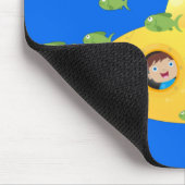 かわいい黄色の海底魚の漫画イラストレーション マウスパッド (コーナー)