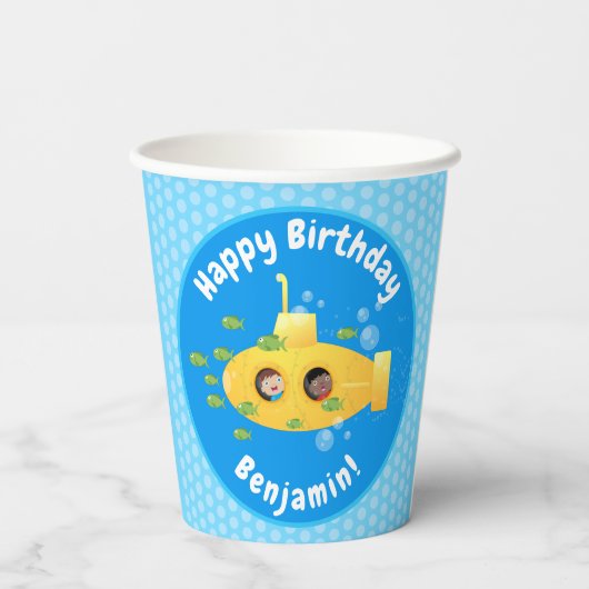 かわいい黄色の海底魚の漫画イラストレーション 紙コップ (裏面)