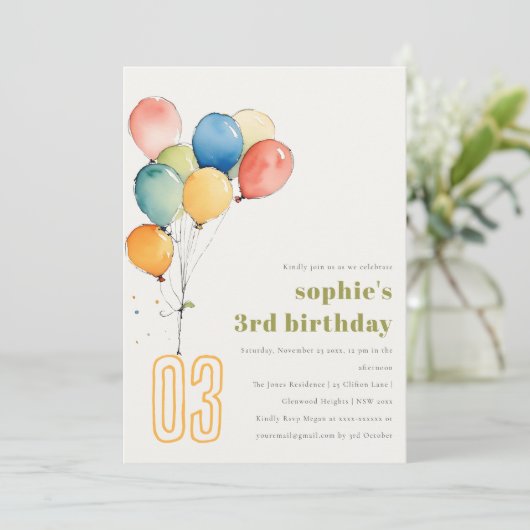 かわいい黄色の赤い緑のバルーン子供の写真誕生日 招待状 (スタンド正面)