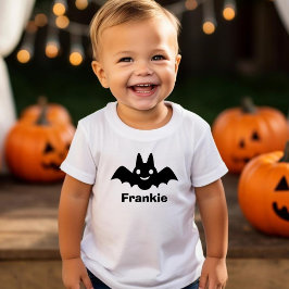 かわいい黒いコウモリの少年 モノグラム 名前 ハロウィン トドラーTシャツ