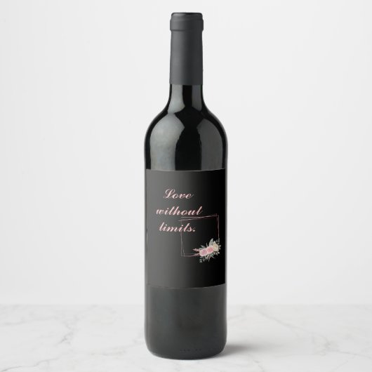 かわいい黒い花と愛の引用文 ワインラベル (正面)