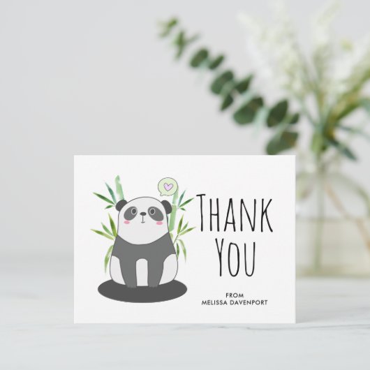 かわいい黒と白のパンダ in 竹のありがとう ポストカード (スタンド正面)