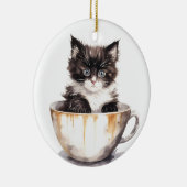 かわいい黒と白の子猫をティーカップに セラミックオーナメント (右)