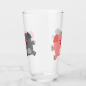 かわいい黒と白の漫画の豚 タンブラーグラス (右)