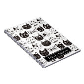 かわいい黒と白の猫の顔のパターン ノートブック (右側)