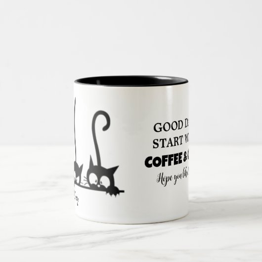 かわいい黒ミニマル猫たちのおもしろい諺名 ツートーンマグカップ (中央)