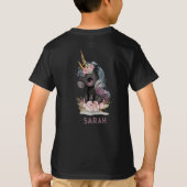 かわいい黒ユニコーン花水彩ユニコーン Tシャツ (裏面)
