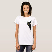 かわいい黒猫がコーナーから顔をのぞかせる | おもしろい Tシャツ (正面フル)